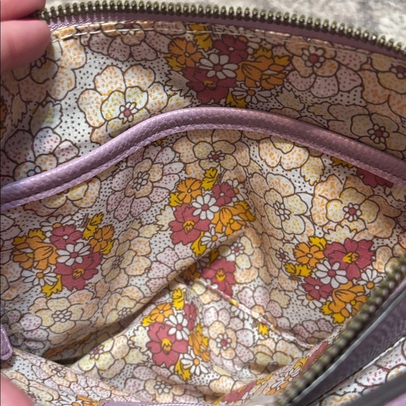 Lilac Crossbody Purse - Picture 5 of 12